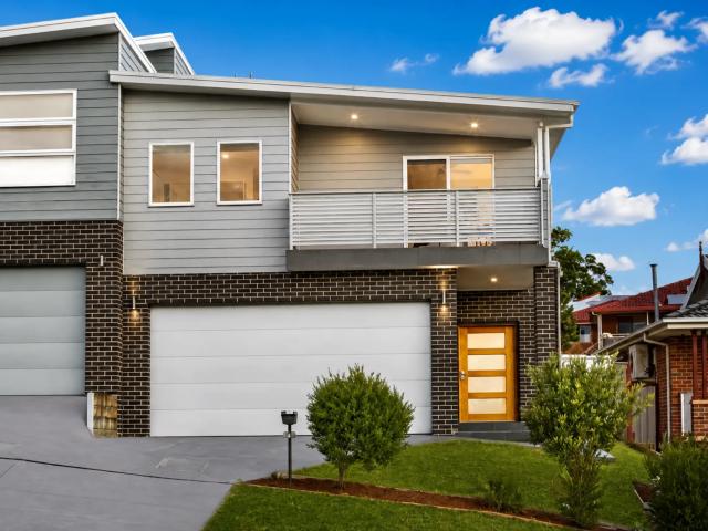 House for rent in Wollongong West, New South Wales