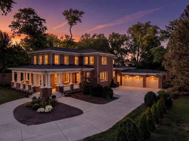 House for sale in Arlington Heights, Illinois