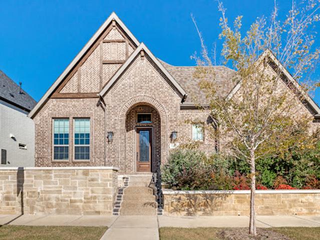 House for sale in Arlington, Texas