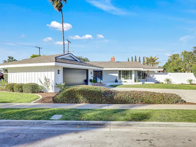 House for sale in Costa Mesa, California