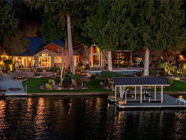 House for sale in Washington