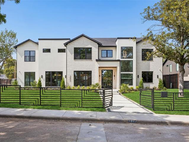 House for sale in Dallas, Texas