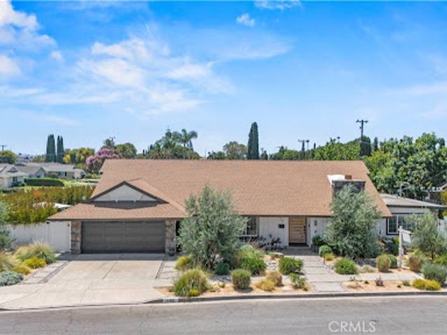 House for sale in Tustin, California