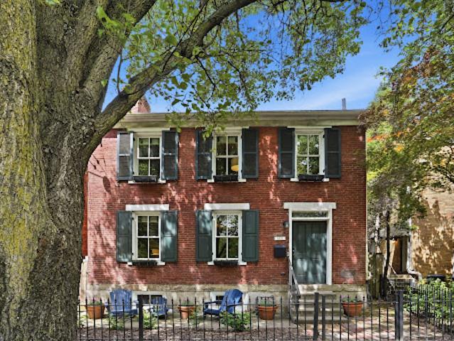 House for sale in Pittsburg, Pennsylvania