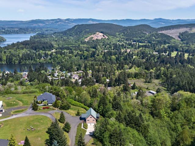 House for sale in Mossyrock, Washington
