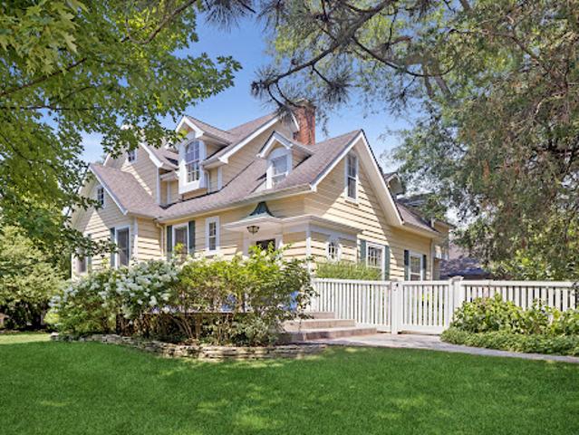House for sale in Hinsdale, Illinois