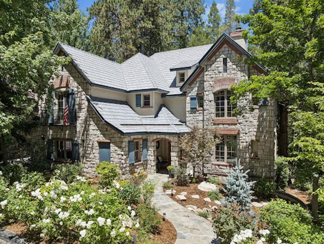 House for sale in Cedar Glen, California