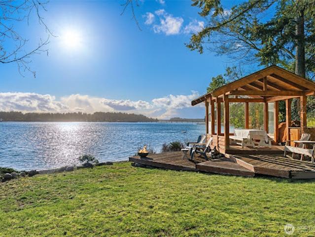 House for sale in Gig Harbor, Washington