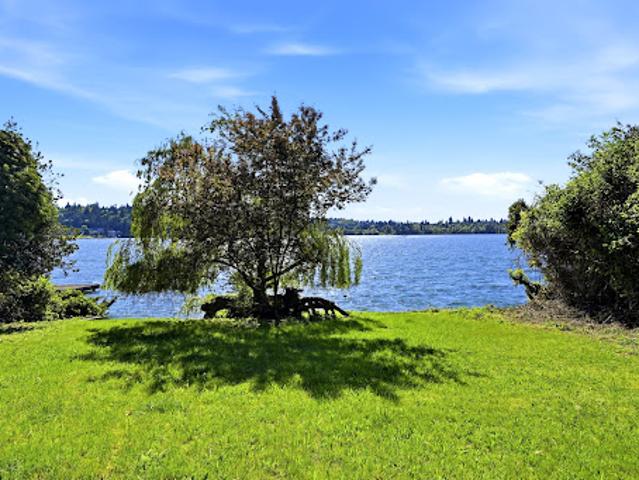 House for sale in Bellevue, Washington