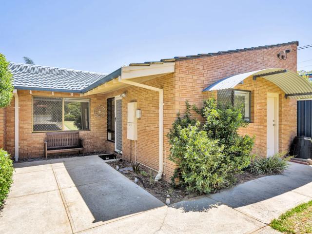 House for rent in Hamilton Hill, Western Australia