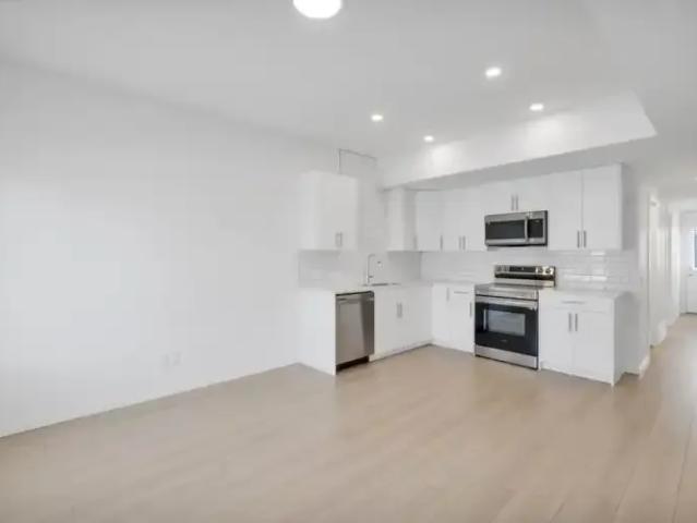 House for rent in Wedgewood, Alberta
