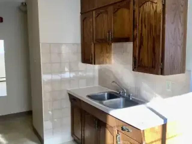 House for rent in Wedgewood, Alberta