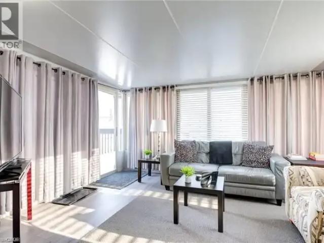 House for rent in Vanier, Kitchener