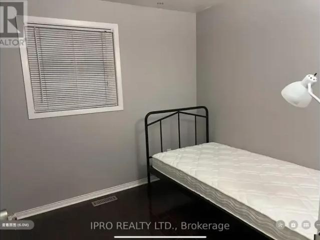 House for rent in Oakville