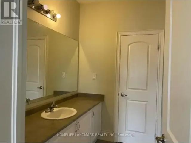 House for rent in Oakville