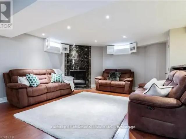 House for rent in Oakville, Ontario