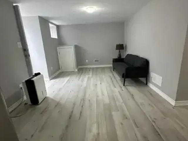House for rent in Oakville