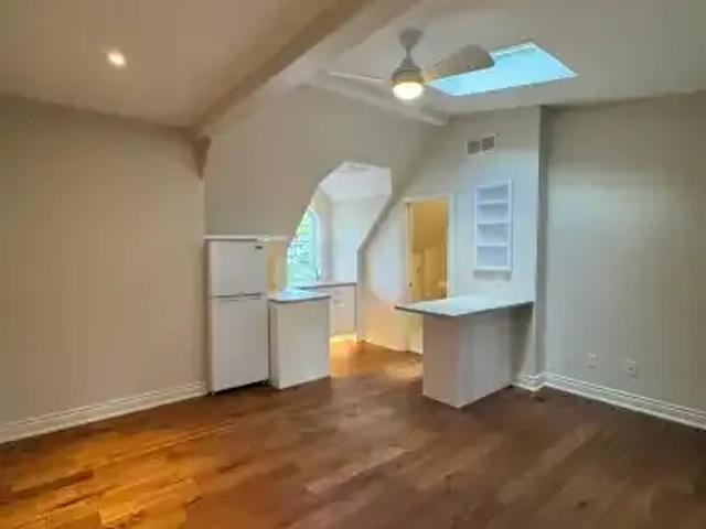 House for rent in Oakville, Golden Horseshoe