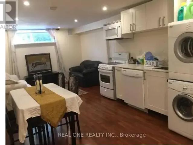 House for rent in Oakville, Ontario