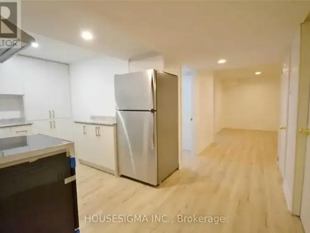 House for rent in Oakville