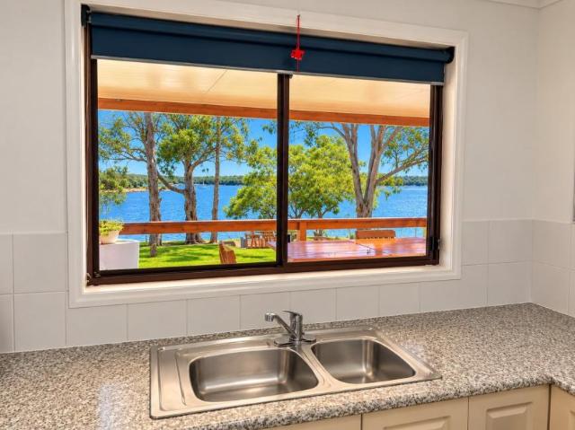 House for sale in Russell Island, Greater Brisbane
