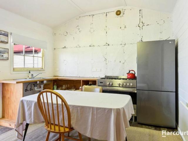 House for sale in Strahan, West Coast