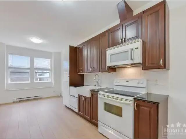 House for rent in Surrey, British Columbia