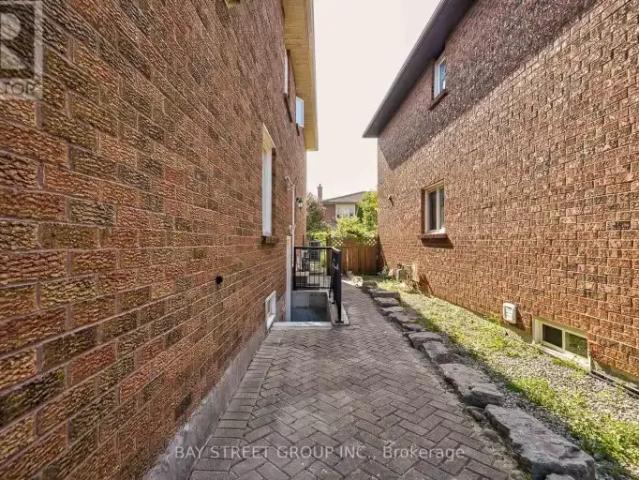 House for rent in York, Ontario