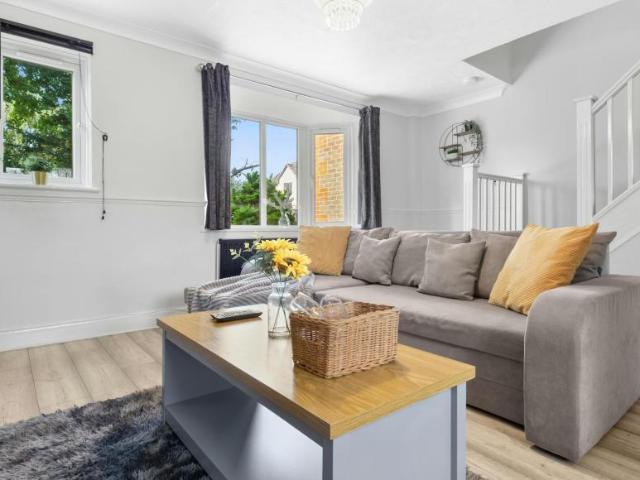 House for rent in Garston, Watford