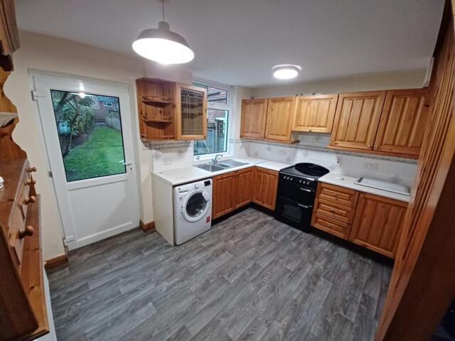 House for sale in Knowle, Knowle