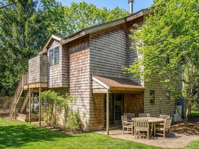 House for sale in Wainscott, New York