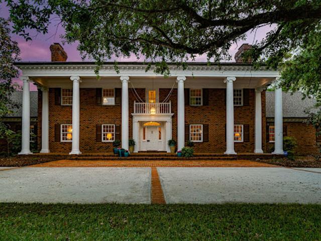 House for sale in Hubert, North Carolina