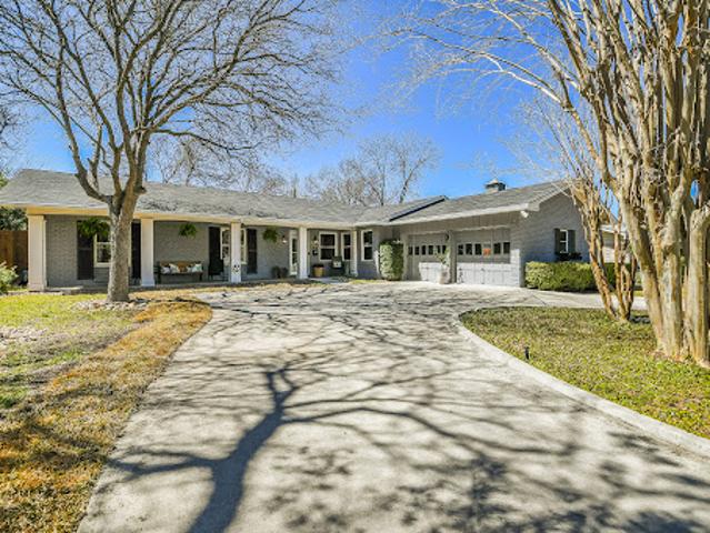 House for sale in Leesville, Texas