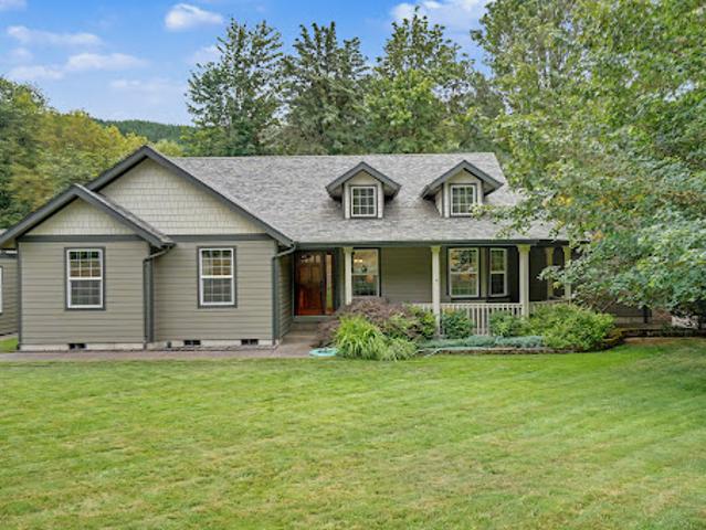 House for sale in Oregonia