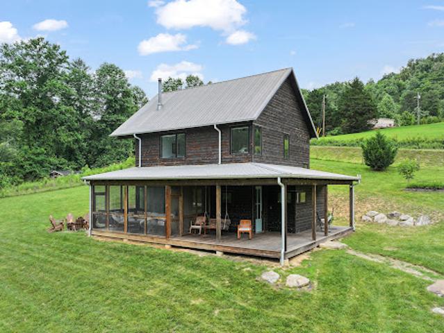 House for sale in Fletcher, North Carolina