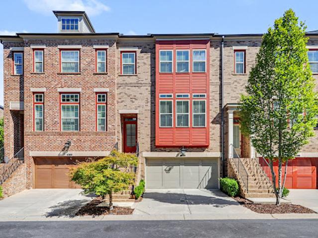 House for sale in Dunwoody, DeKalb County