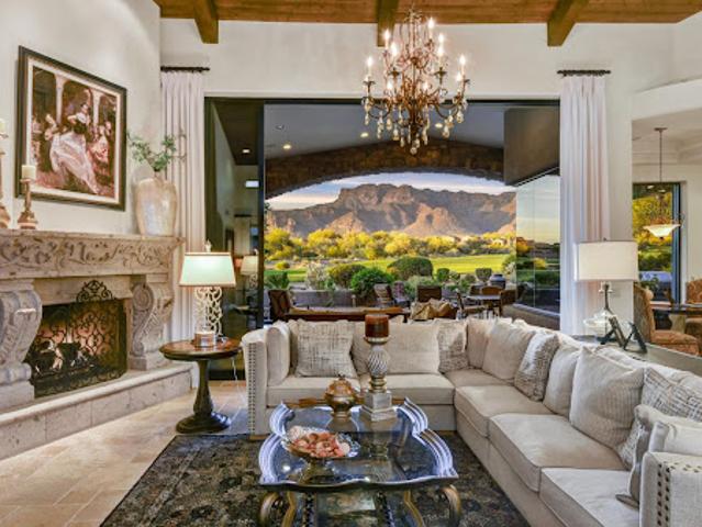 House for sale in Gold Canyon, Pinal County