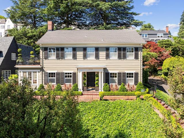 House for sale in Oregonia