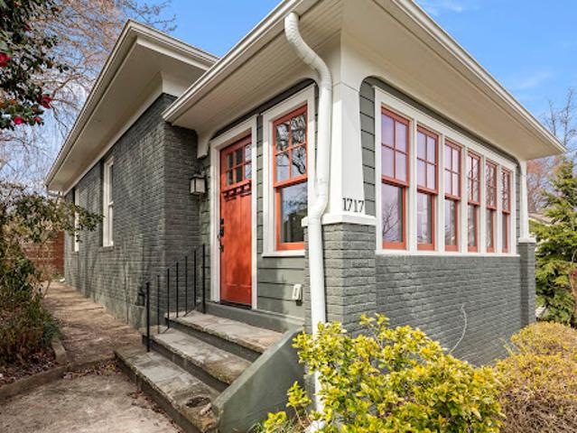 House for sale in Hendersonville, North Carolina