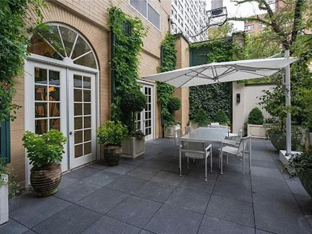 House for sale in New York