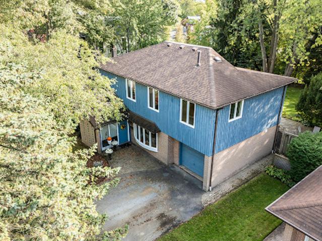 House for sale in Oakville, Ontario