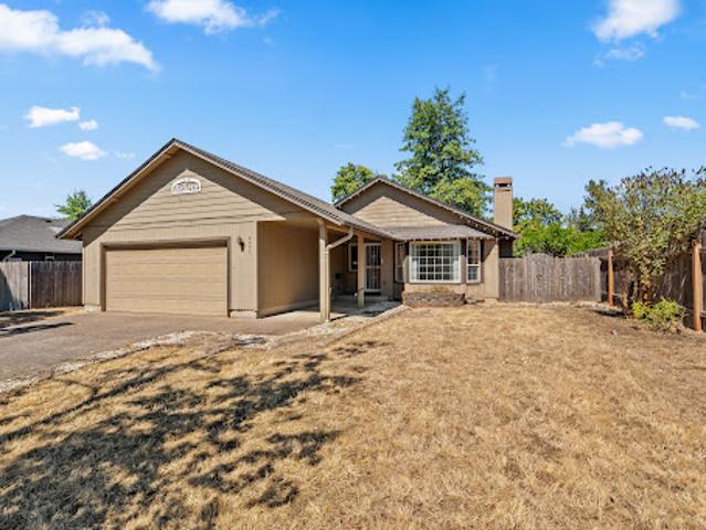 House for sale in Oregonia