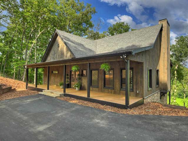 House for sale in Blue Ridge, Georgia