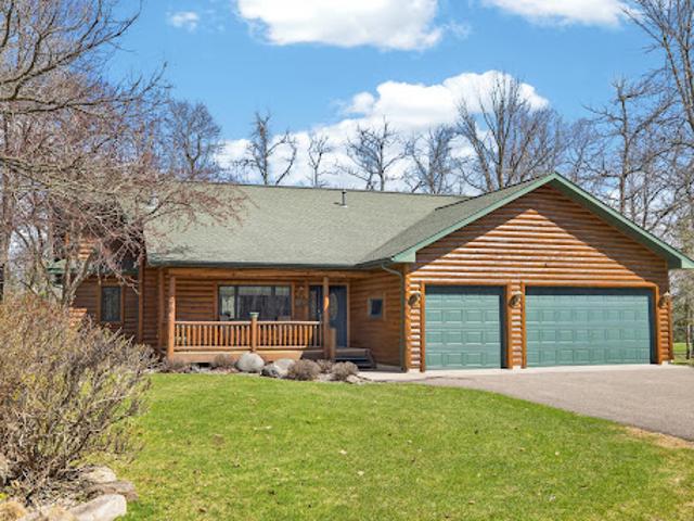 House for sale in Pequot Lakes, Minnesota