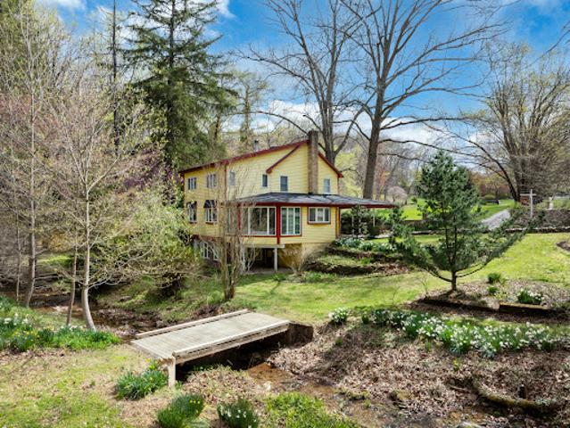 House for sale in Red Lion, Pennsylvania