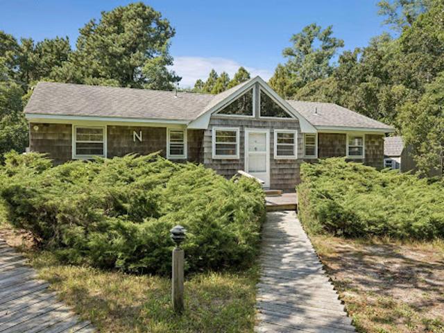 House for sale in Amagansett, Town of East Hampton