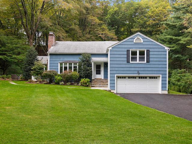 House for sale in Chappaqua, New York
