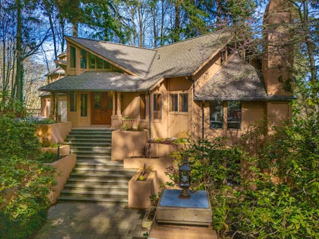 House for sale in Poulsbo