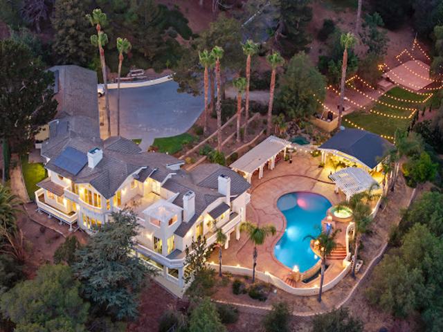 House for sale in Santa Paula, California