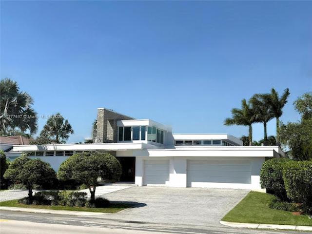 House for sale in Hallandale, Florida